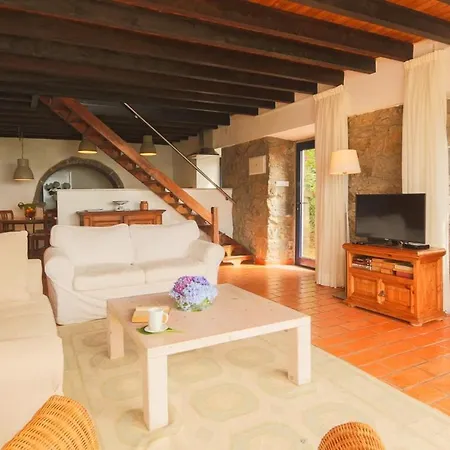 ゲストハウス Blue Oceanview Relaxing モステイロス