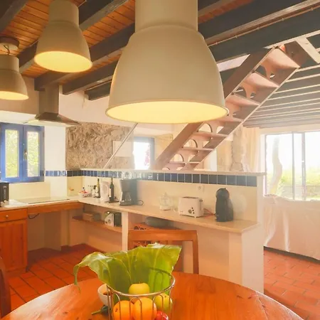 Blue Oceanview Relaxing Konukevi 4*