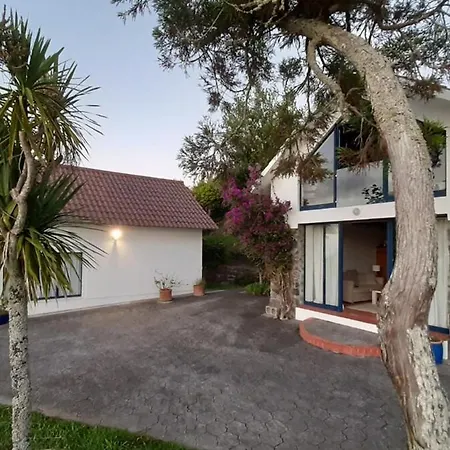 Blue Oceanview Relaxing Holiday home